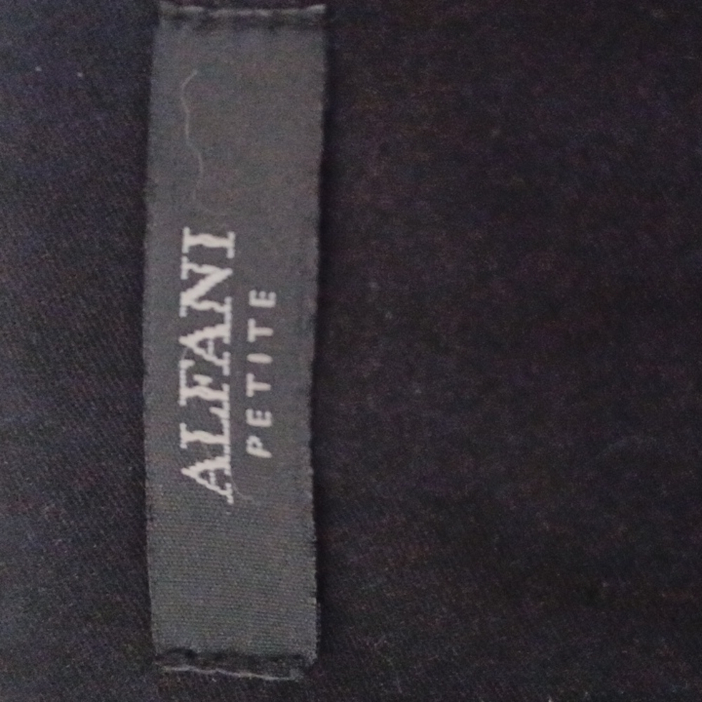 Black ladies trouser.. EUC - Picture 3 of 8